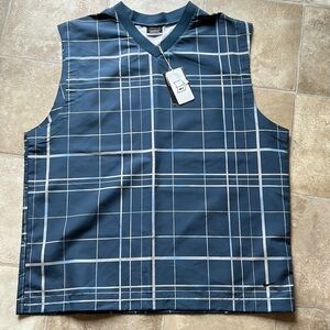 Nike Gold pull over vest new with tags